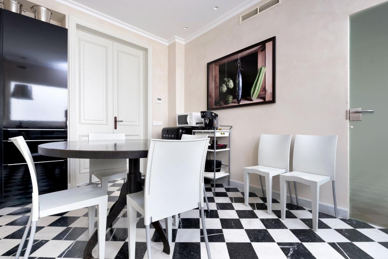 סביליה Genteel Home Contratacion מראה חיצוני תמונה